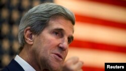 جان کېري وايي چې ولسمشر کرزی او یا ځایناستی به یې امنیتي تړون لاسلیک کړي 