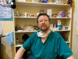 Dr. Paul Thistle, the&nbsp;head of Karanda Mission Hospital, said its&nbsp;patient numbers had&nbsp;more than doubled in the last two months. (Columbus Mavhunga/VOA)&nbsp;