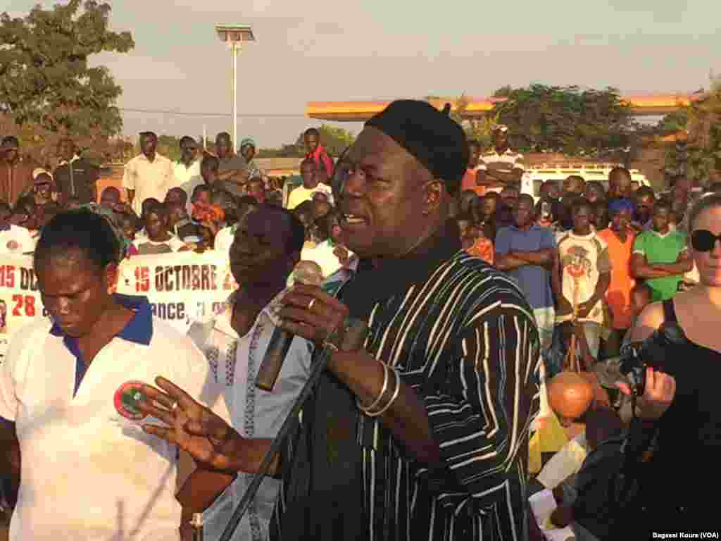 Alouna Traoré, le seul survivant du coup d'Etat du 15 octobre 1987 lors d'une cérémonie d'hommage à Thomas Sankara, Ouaga 15 oct. 2015. Photo Bagassi Koura