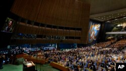 Rais wa Ukraine Volodymyr Zelenskyy akihutubia Baraza Kuu la Umoja wa Mataifa kikao cha 78, nchini Marekani.