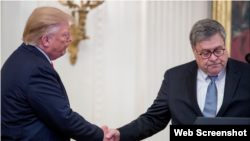 د امریکا لوی څارنوال ویلیم بار او جمهور رئیس ډانلډ ټرمپ 