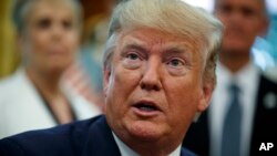 Presiden AS Donald Trump berbicara di Gedung Putih hari Selasa (25/6). 