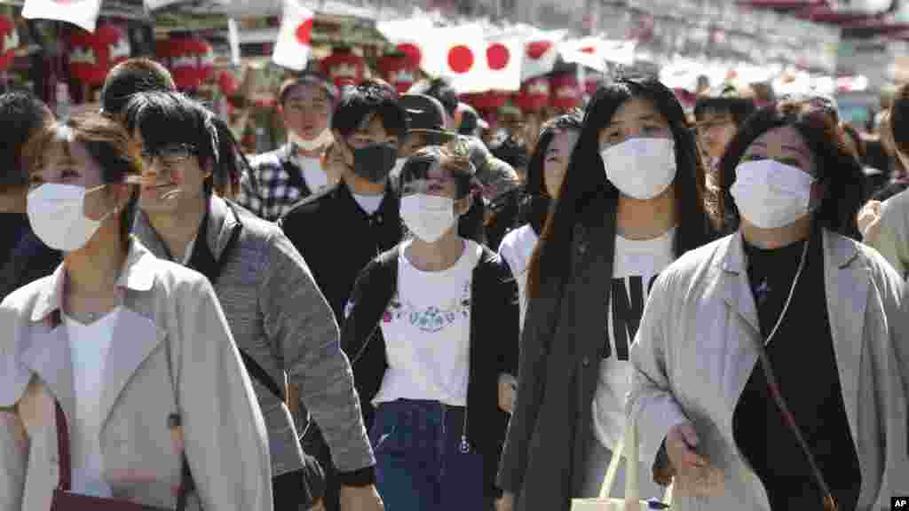 ጽልዋ ኮሮና ቫይረስ ኣብ ማሕበራዊ መነባብሮ