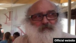 Hindistanın baş naziri Narendra Modi Fransa prezidenti Emmanuel Makronla bərabər&nbsp;