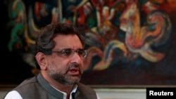 Shahid Khaqan Abbasi, PM Pakitsan na wucin gadi.