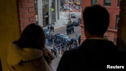 Polisi wa Grand Rapids na Wyoming wakipambana na waandamanaji waliokuwa wakipinga mauaji ya Patrick Lyoya mjini Michigan