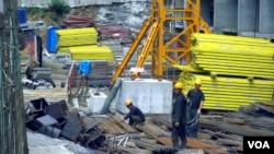 Riot police disperse students protesting against the slowness in the progress of the Chilean education reform, in Santiago.