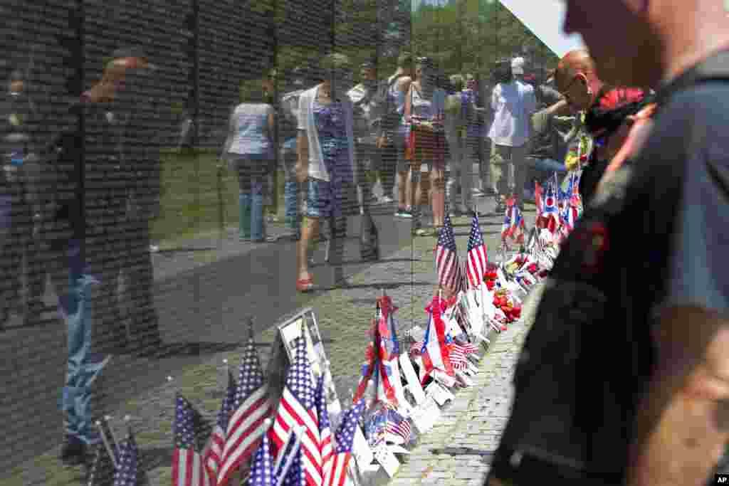 Đài tưởng niệm chiến tranh Việt Nam ở thủ đô Washington.