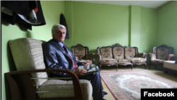 An unnamed Syrian scientist's story went viral, and caught the attention of American actor Edward Norton