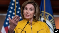 众议院议长佩洛西在国会山的记者会上讲话。(2019年6月13日)