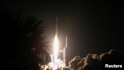 Misi SpaceX Crew-6 NASA, diluncurkan ke Stasiun Luar Angkasa Internasional dari Kennedy Space Center di Cape Canaveral, Florida, AS., 2 Maret 2023. (REUTERS/Joe Skipper)