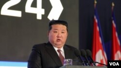 21일 김정은 북한 국무위원장이 국방발전-2024 개막식에서 기념연설을 가졌다고 관영매체 조선중앙통신이 22일 보도했다. (사진출처: 조선중앙통신)