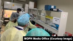  په افغانستان کې د کرونا ویروس د ټولو مثبتو پېښو شمېر ۵۶۲۲۶ ته پورته شو.