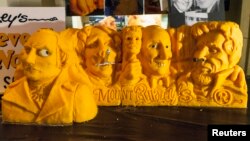 Kineska skulptura nacionlnog spomenika Maunt Rašmor napravljena od sira