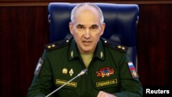 Jenderal Sergei Rudskoi, Kepala departemen operasi militer Rusia memberikan keterangan kepada media (foto: dok).