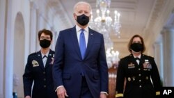 فور اسٹار جنرل جیکولین وین اووسٹ کو یو ایس ٹرنس کام کی سربراہ اور تھری اسٹار جنرل لورا رچرڈسن کو ساؤتھ کام کی قیادت کے لیے نامزد کیا گیا ہے۔