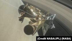 Gambar artis dari pesawat ruang angkasa Cassini (Credit: NASA/JPL)
