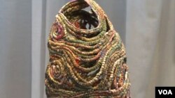 "O’rama usuldan foydalanaman. Savatlarni to’qishda odatda qayta ishlangan xomashyoni qo’llayman", - deydi Jaki Abrams.