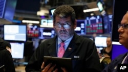 Les trois grands indices de Wall Street ont enregistré leur pire journée de l'année.