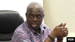 Kwasi Adu-Amankwah is detained at the Robert Gabriel Mugabe International Airport. (Courtesy Photo: African Regional Organisation of the International Trade Union Confederation)