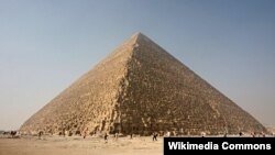 Pyramide de Gizeh en Egypte.