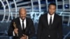«Glory» meilleure chanson: John Legend et Common se lancent dans un discours contre le racisme en recevant l’Oscar