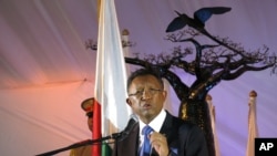 Madagascar Pothole Politics