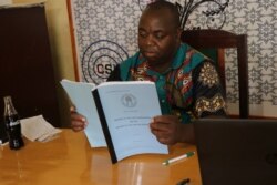 Safe abortion advocate Brian Ligomeka says expanding abortion law would save the lives of many mothers and alleviate maternal complications. (Lameck Masina/VOA)