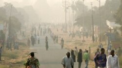 Kabund au micro de de Thierry Kambundi de Top Congo, notre station partenaire à Kinshasa