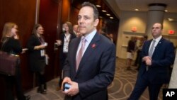 Para Gubernur AS menghadiri pertemuan tahunan NGA atau National Governors Association di Washington DC (25/2).