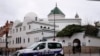 Perancis akan Gerebek Masjid-masjid Yang Sebarkan Ajaran Radikal