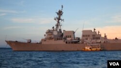 នាវាស.រ.អា.​ Destroyer ​USS​ Mustin​​ សំចត​​នៅ​សមុទ្ររាម ប្រទេស​កម្ពុជា​​មុនពេល​ធ្វើ​​សមយុទ្ធ​ ​​CARAT 2014