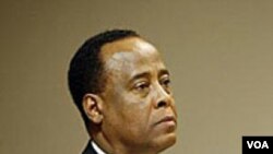 Dokter pribadi Michael Jackson, Dr, Conrad Murray, dituduh bersalah melakukan beberapa kelalaian yang mengakibatkan kematian mendadak Michael Jackson.