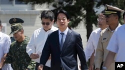 台湾总统赖清德视察澎湖岛海军基地。（2024年9月6日）