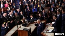 Американскиот претседател Доналд Трамп одржува говор на заедничка седница на Конгресот