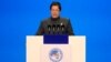 FOTO ARSIP: PM Pakistan, Imran Khan, berbicara dalam acara pembukaan China International Import Expo (CIIE) yang pertama di Shanghai, China, 5 November 2018 (foto: Reuters/Aly Song/Pool/Foto Arsip)