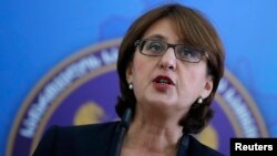 Georgia's Foreign Minister Maya Panjikidze speaks during a news briefing in Tbilisi, Nov. 5, 2014.