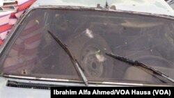 ‘Yan Boko Haram sun budewa wannan motar haya wuta lokaci da yake tafiya tsakanin Konduga da Bama a makonin baya.