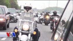 Mototsiklchi xotin -qizlar