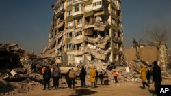 İçişleri Bakanlığı’nın verilerine göre, 6 Şubat depremlerinde 53 bin 537 kişi hayatını kaybetti, 107 bin 213 kişi yaralandı