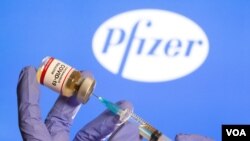 Setelah mempertimbangkan tingginya jumlah kematian akibat virus Covid-19 di AS dan Inggris, Pemimpin Agung Iran Ayatollah Ali Khamenei, Jumat (8/1), melarang Iran mengimpor vaksin COVID-19 buatan Pfizer-BioNTech dan AstraZeneca. (Foto: ilustrasi).