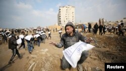 انتظار می رود که در جریان آتش‌بس شش هفته‌ای زمینه برای انتقال کمک های بشری بیشتر به غزه فراهم شود.