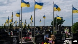 大批乌克兰战士在反击俄罗斯的战争中丧生。（美联社）