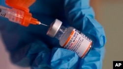 تاکنون سه دز واکسن کرونا توصیه شده است. 