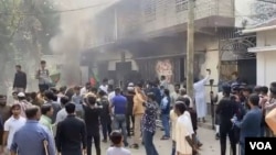 ৬ ফেব্রুয়ারি আওয়ামী লীগের সাধারণ সম্পাদক ও একাধিকবারে সংসদ সদস্য এবং মন্ত্রী ওবায়দুল কাদেরের নোয়াখালীর কোম্পানীগঞ্জ উপজেলার বসুরহাটের বাড়িতে বৈষম্যবিরোধী ছাত্র আন্দোলনের ব্যানারে হামলা-ভাঙচুর করা হয়েছে।