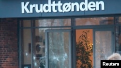 Cafe tempat berlangsungnya pertemuan tenting kebebasan berpendapat yang ditembak di Copenhagen, 14 Februari 2015. 
