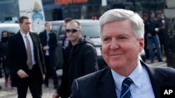 Ambasador SAD u Srbiji (arhivski snimak)