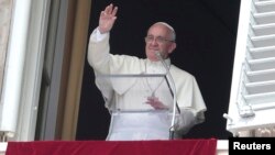 Pope Francis leads his Sunday Angelus prayer in Saint Peter's square at the Vatican September 8, 2013.