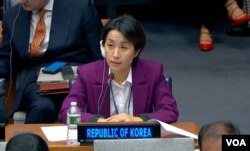 22일 미국 뉴욕 유엔본부에서 개최된 유엔총회 제1위원회 회의 중 윤성미 한국 군축회의 대표가 발언하고 있다. (화면출처: UNTV)