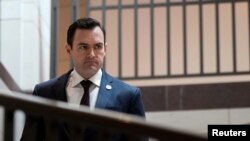 مایک گلگر، رئیس جمهوری‌خواه کمیته منتخب مجلس نمایندگان آمریکا در امور چین 